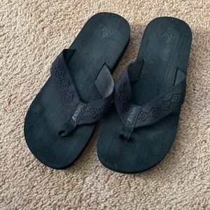 Black Reef Flip Flops